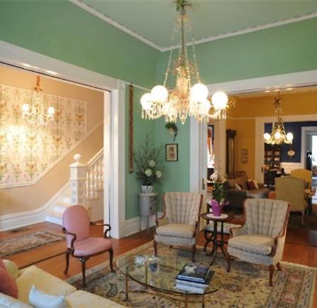 ניו אורלינס Five Continents Bed And Breakfast חדר תמונה