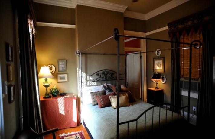 ניו אורלינס Five Continents Bed And Breakfast חדר תמונה